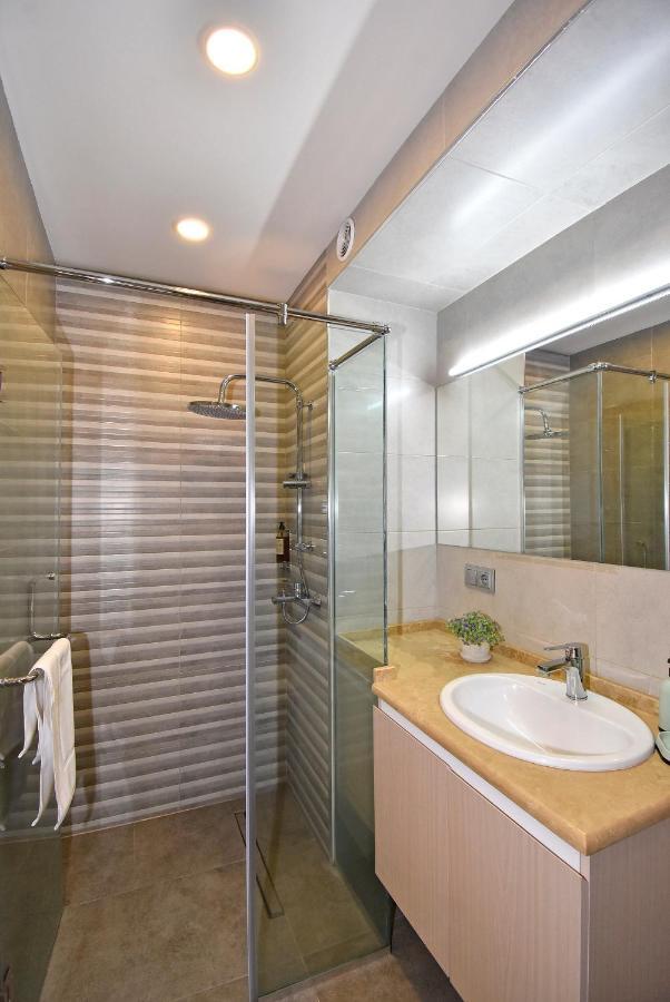 Home4You Apartments On Koghbatsi يريفان المظهر الخارجي الصورة