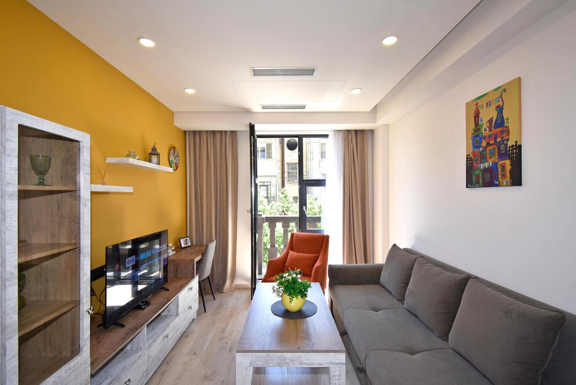 Home4You Apartments On Koghbatsi يريفان المظهر الخارجي الصورة