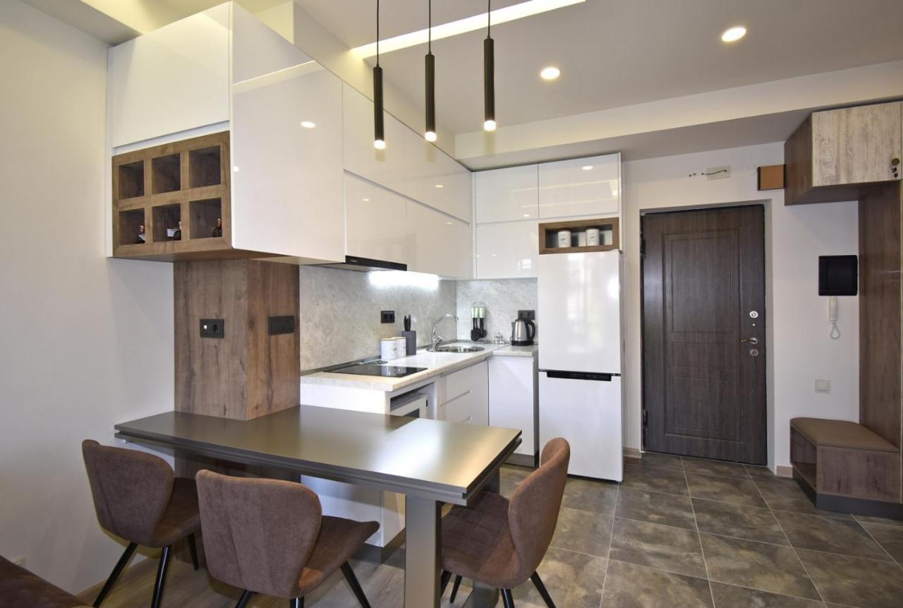 Home4You Apartments On Koghbatsi يريفان المظهر الخارجي الصورة