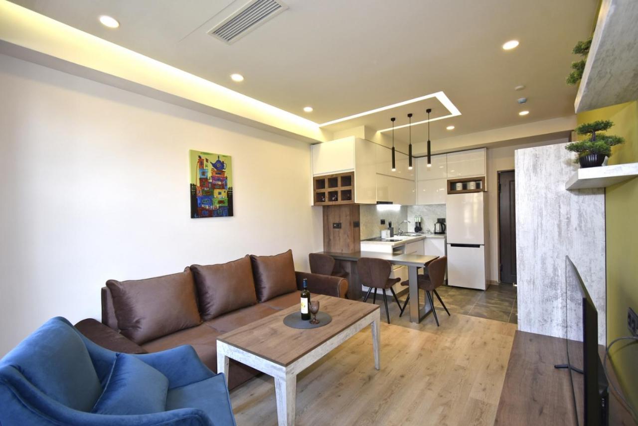 Home4You Apartments On Koghbatsi يريفان المظهر الخارجي الصورة